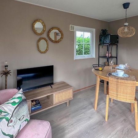 Lovely Home In Tzummarum With Wifi Экстерьер фото